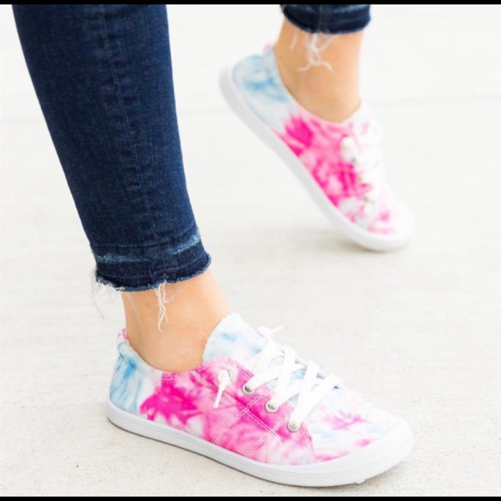 Tie Dye Slip-On Tennis Shoes